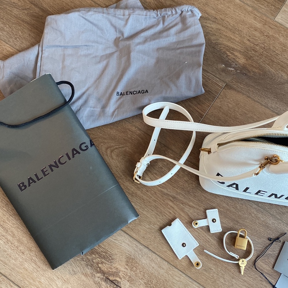 BALENCIAGA • White Leather Small Ville Bag - Picture 11 of 16